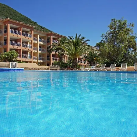 Les Sanguinaires Apartahotel 4*