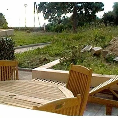 Apartahotel Les Sanguinaires 4*